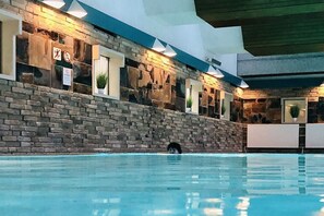 Holiday Home Swimming Pool