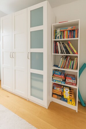Schlafzimmer (3)