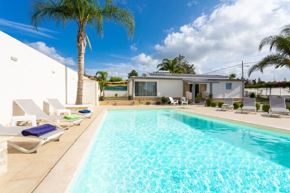 Outdoor, Pool