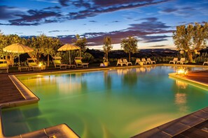 Garden, Outdoor, Pool