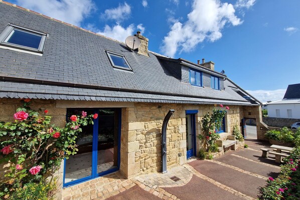 Holiday Home Exterior [summer]