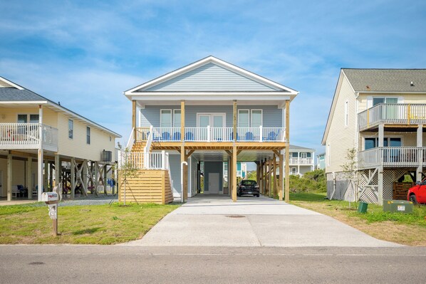 Exterior - Front