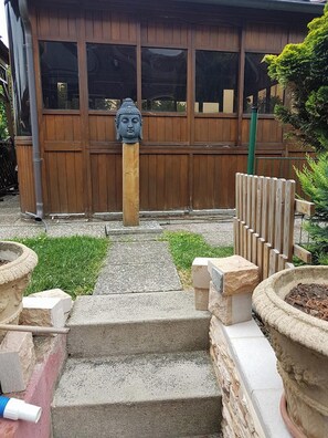 Enceinte de l’hébergement