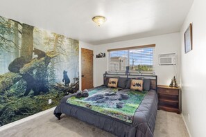 Unwind in this bear-inspired sanctuary