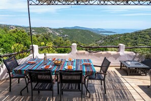 Terrasse dejeuner