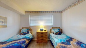 Bedroom 1 with 2 twin beds