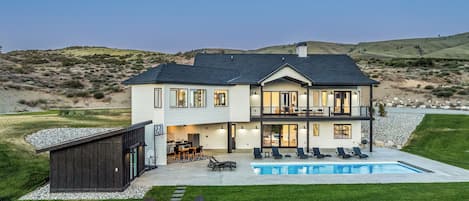 Please review listing description & vacation rental requirements for Riley Estates. Pool is seasonally operational May-early October