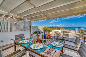 Haus mit spektakulärer Aussicht in Son Serra de Marina