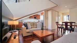 Kitchen or kitchenette,Living room,Dining area