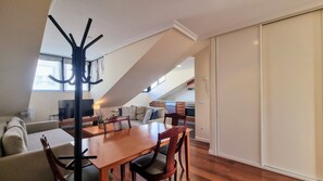 Kitchen or kitchenette,Living room,Dining area