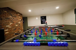 Spielezimmer