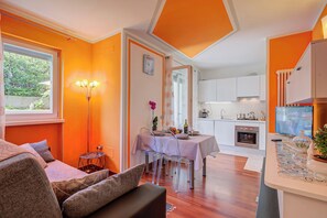 Kitchen and dining area