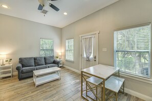 Living Area | Dining Area
