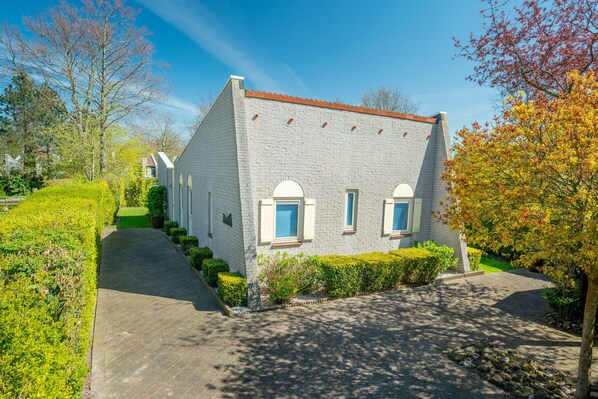 Holiday Home Exterior [summer]