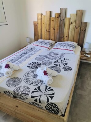 Double bed