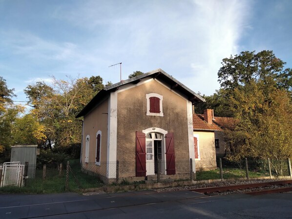 Front view