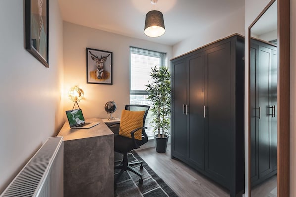 The Palmerston Seperate Office Space Perfect For Working Away.