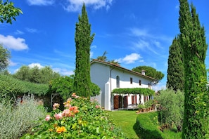 Building Exterior, Garden, Outdoor, Summer