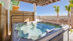 Bain à remous extérieur