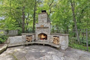 Private Fire Pit Patio
