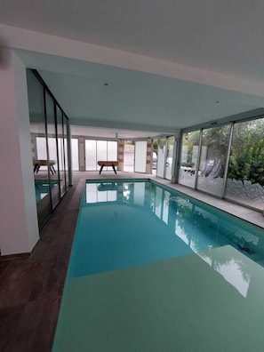 Vue sur piscine