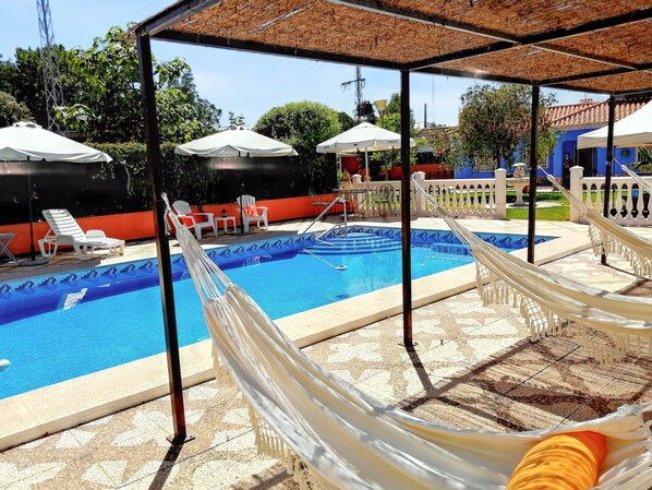Vue sur piscine