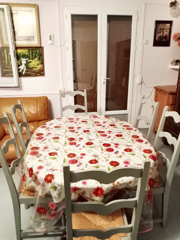Dining room