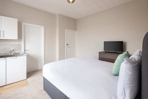 Clifton Studio 2, Darlington - Host & Stay
