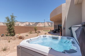 Hot Tub - Enjoy the breathtaking view of southern Utah while relaxing in your own private hot tub.
