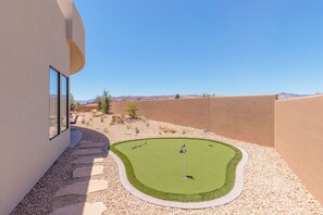 Putting Green - Bring the family out for a fun putting competition.