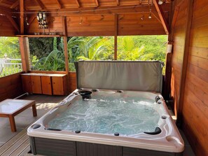 Bubbelpool utomhus