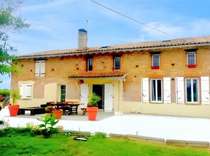 Front view