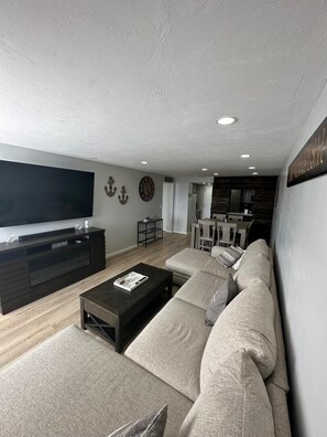 living+room+2