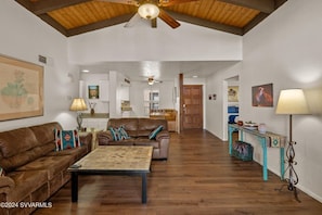 Cathedral ceilings welcome you to this serene and relaxing condo