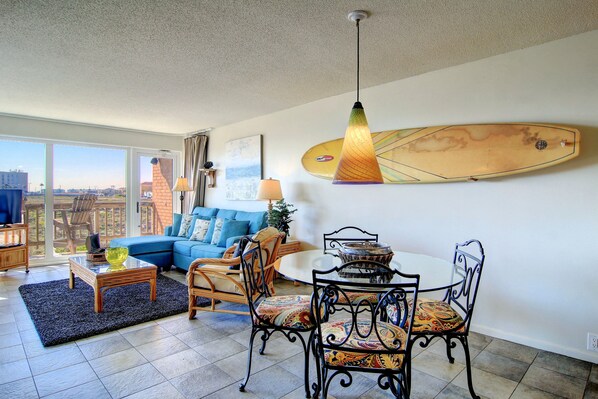 Dining Room/Living Room