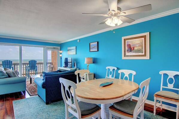 Dining Room/Living Room