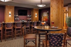 Bar (in der Unterkunft)