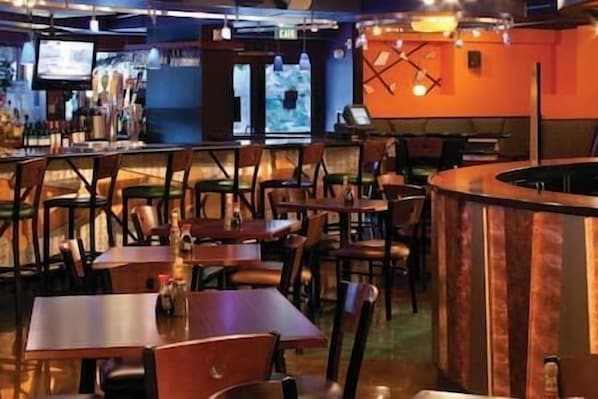 Bar (in der Unterkunft)