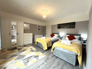 Bedroom 3 - Large spacious room with two single beds 