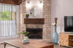 Open Floorplan Living Room/Dining Room/Work Space