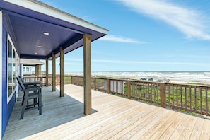 Beach Front Deck Views