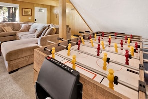 Spielezimmer