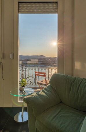Livingroom sunset view