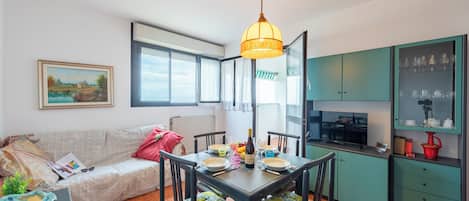 Living and dining room