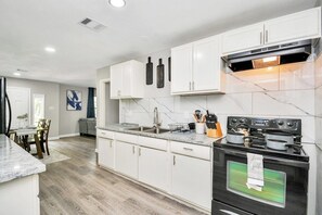 Full equiped kitchen