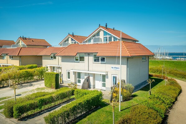 Holiday Home Exterior [summer]