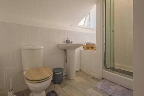 Bathroom (1)