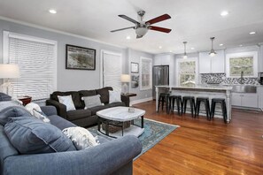 Nice, open area and updated kitchen!  Great for gathering with friends and family.