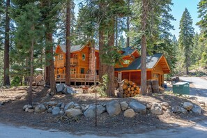Exterior (no garage)