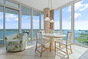 Dining Space with Panoramic Lagoon Views